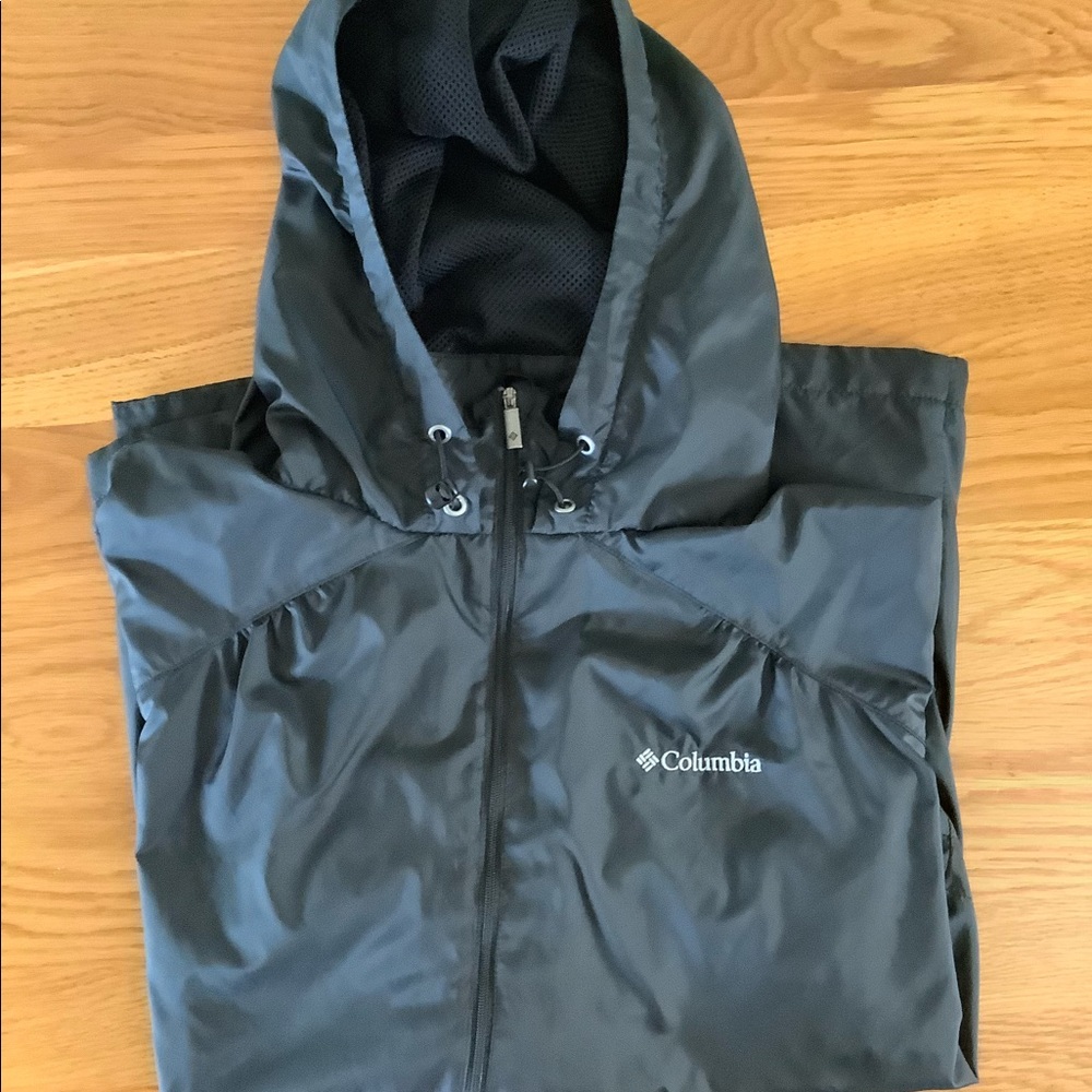 Columbia Women’s Rain Jacket Size XL